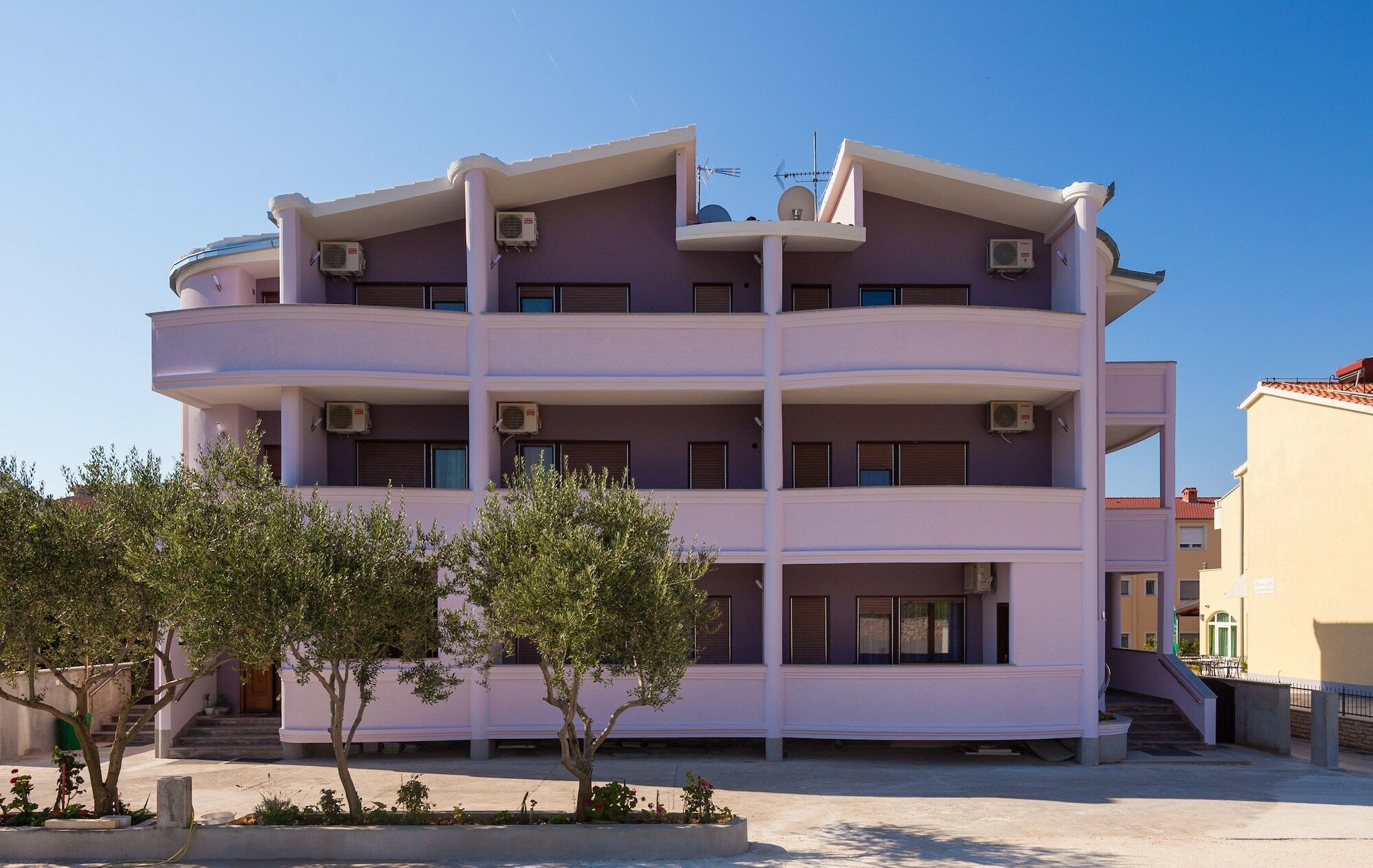 Apartments Mara Kaštela Buitenkant foto